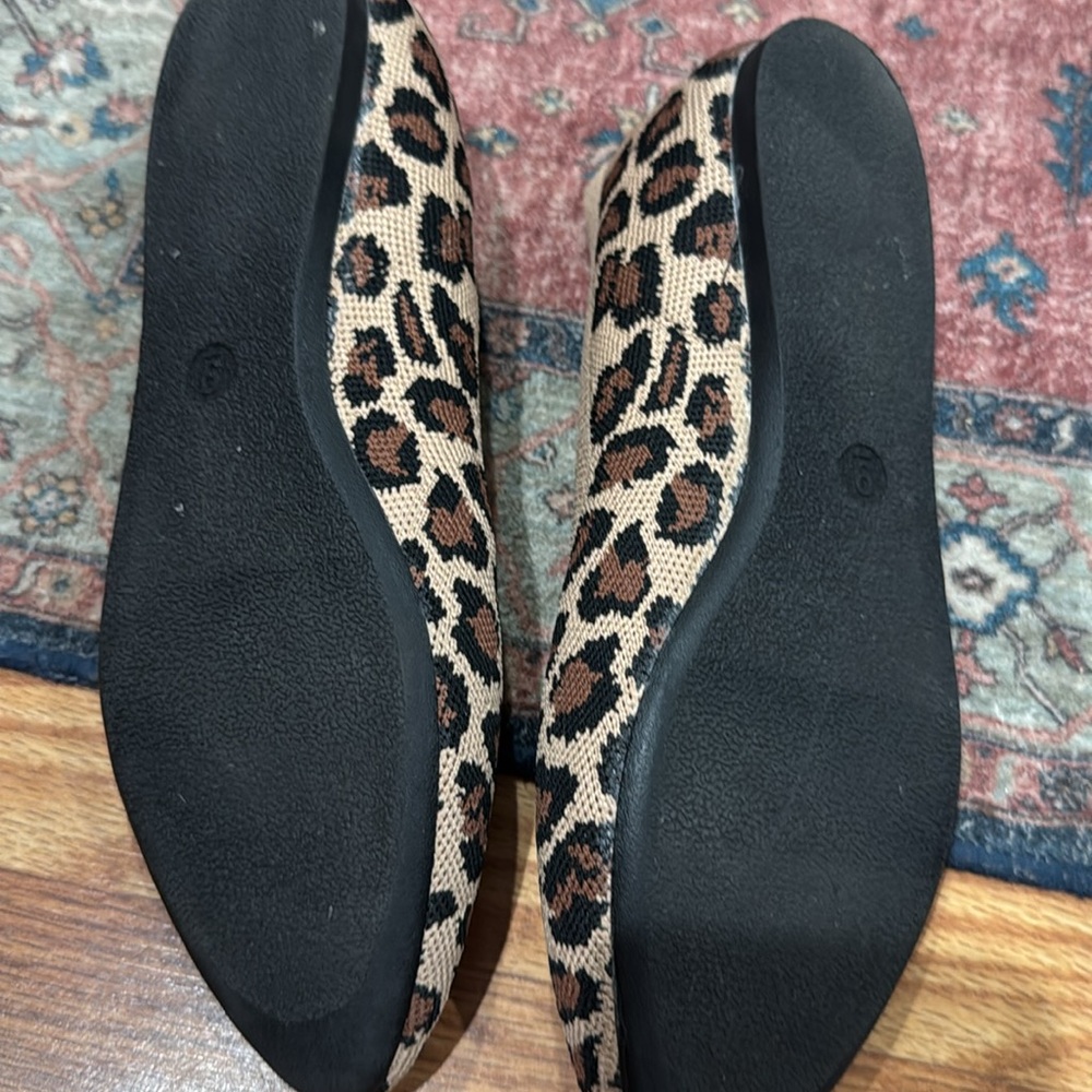 Flats - Picture 3 of 3